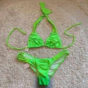 Green scrunch butt bikini triangle top small medium NWT New